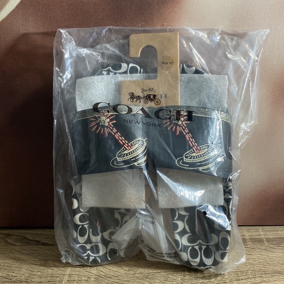 Coach Disney Mickey Mouse X Keith Haring Slide NWT - Picture 5 of 6